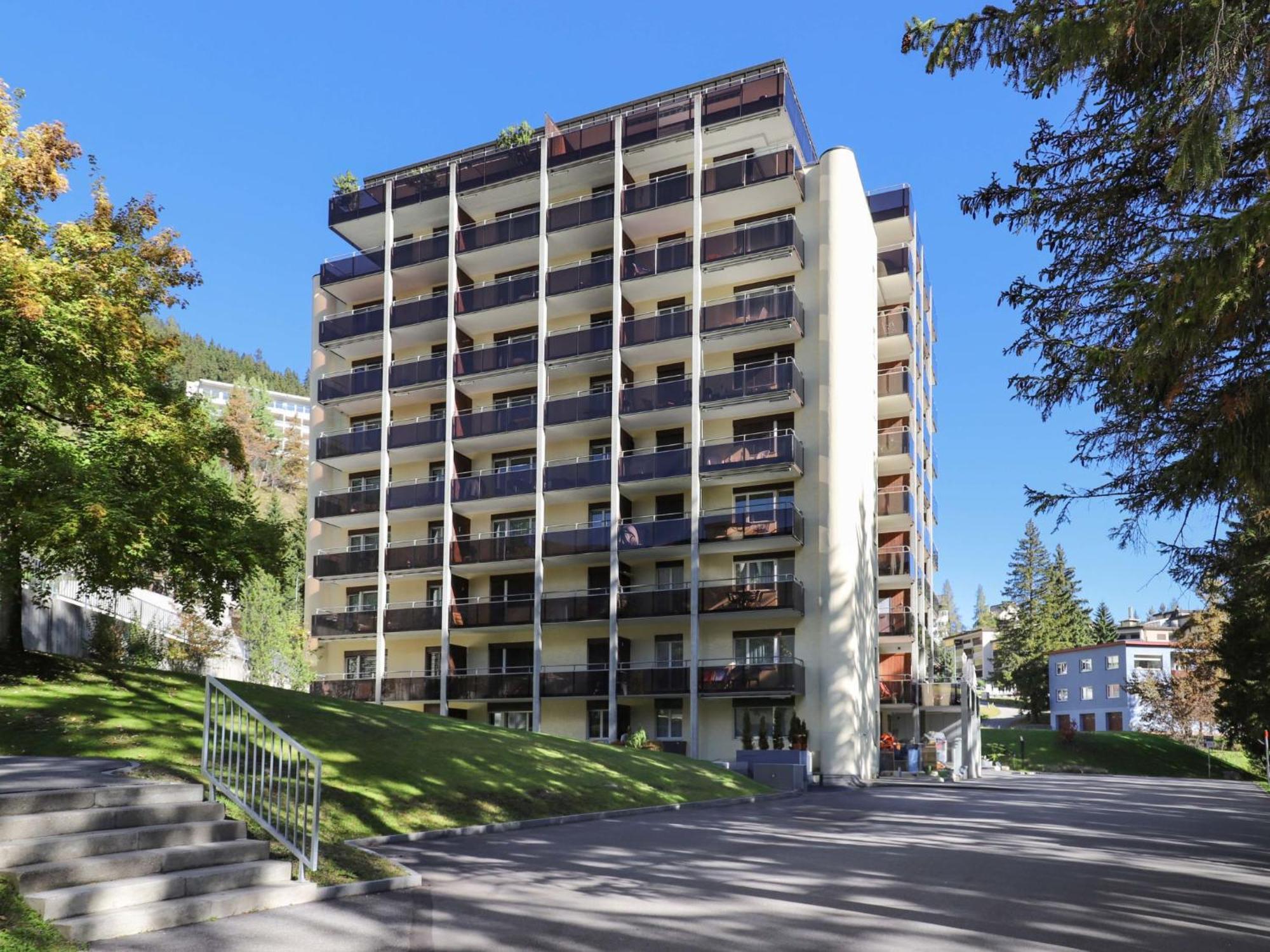 Apartment Allod-Park-37 By Interhome Давос Екстериор снимка
